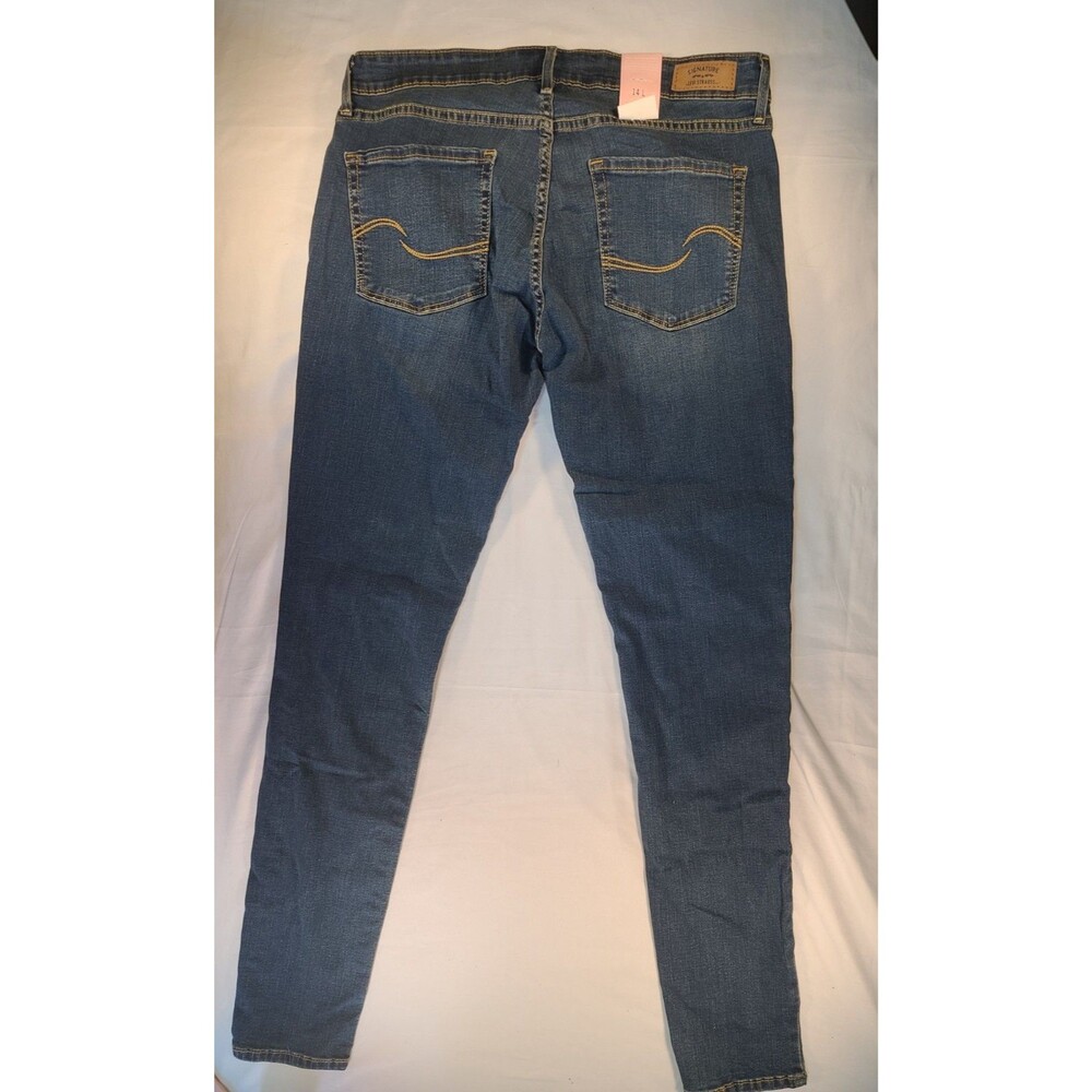 Signature Levi Strauss Girls Size 14L Low-Rise Jegging Super Skinny Ripped NWT